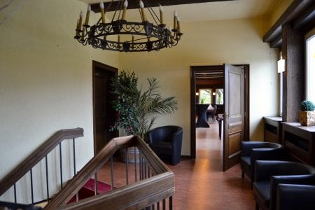 Restaurant Marco-Polo intérieur - Étage escalier